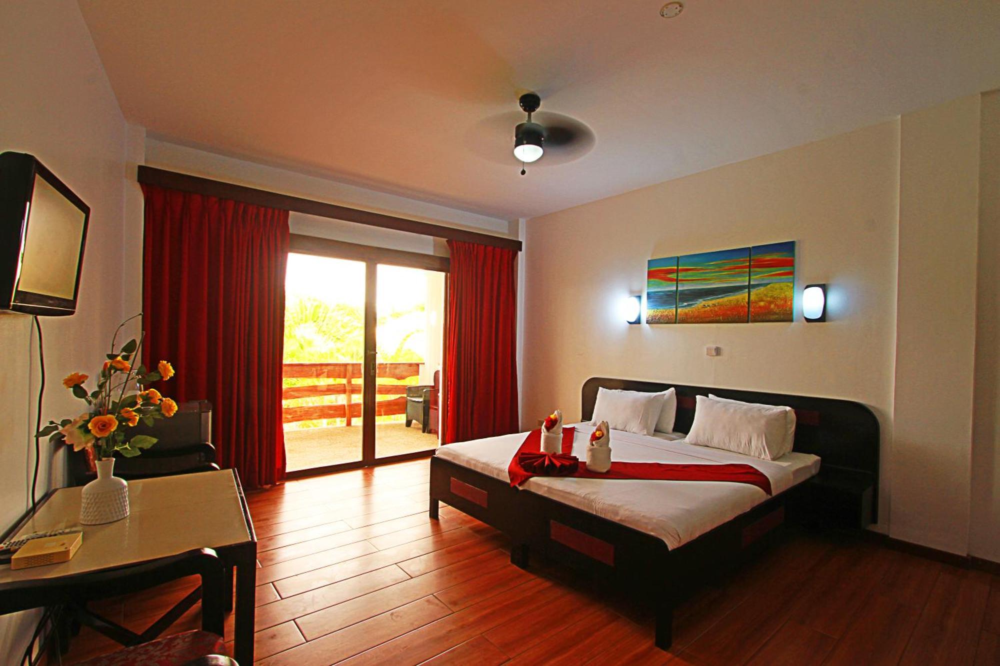 Harmony Hotel Panglao Exterior photo